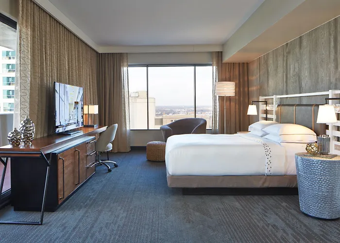 The Worthington Renaissance Worth Hotel 4*