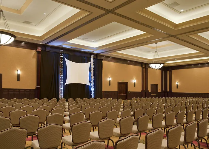 Hotel The Worthington Renaissance Worth 4*