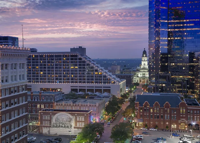 Hotel The Worthington Renaissance Worth