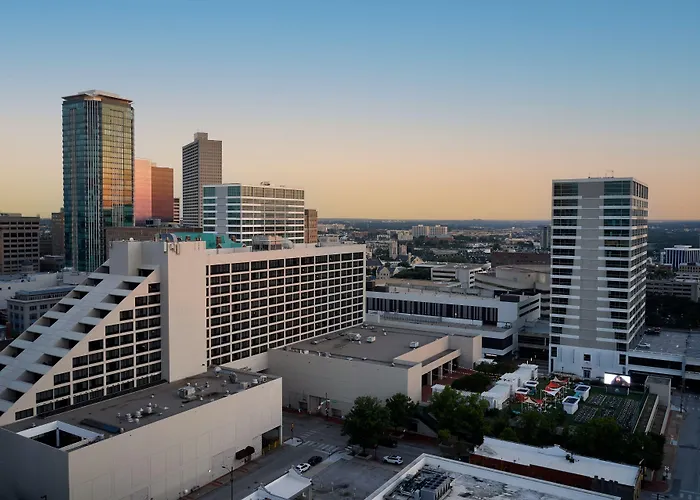 Hotel The Worthington Renaissance Worth