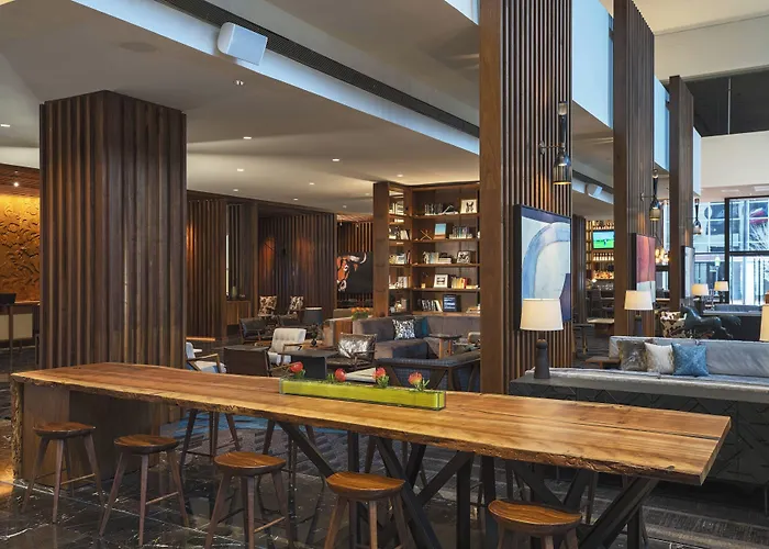 Hotel The Worthington Renaissance Worth